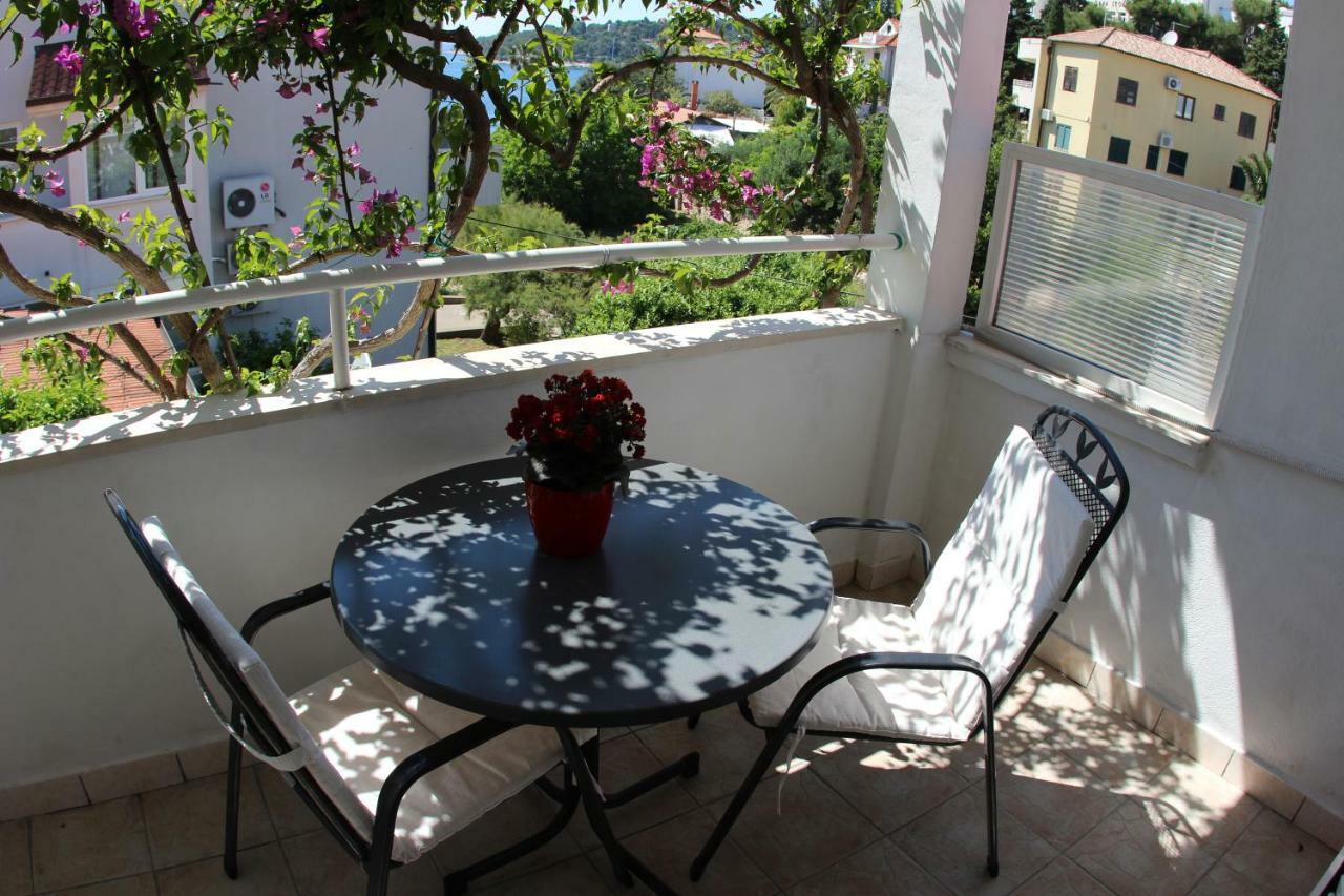 Apartmani Surlin Hvar Town Exterior foto